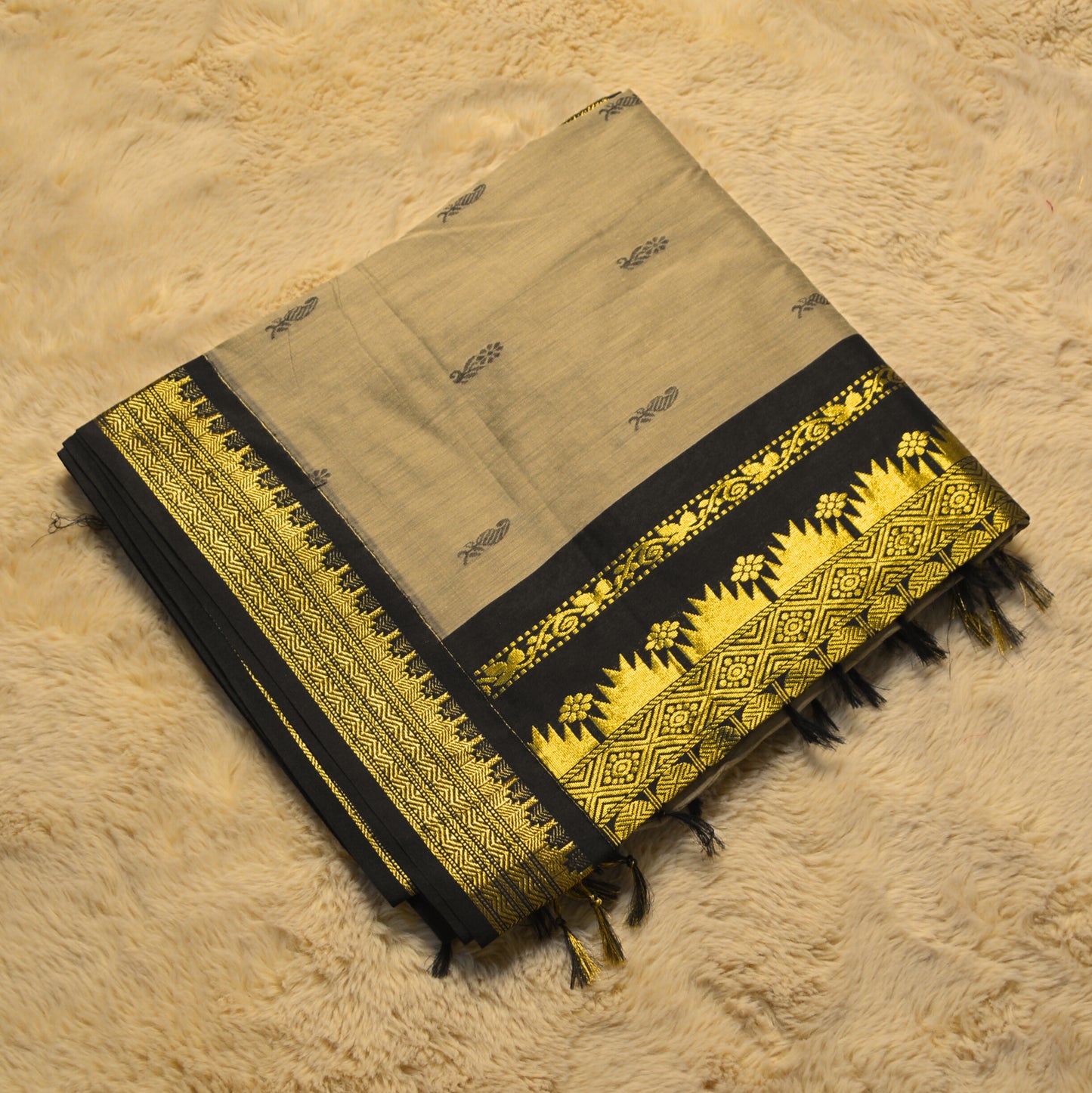 grey with black contrast kalyani cotton border saree