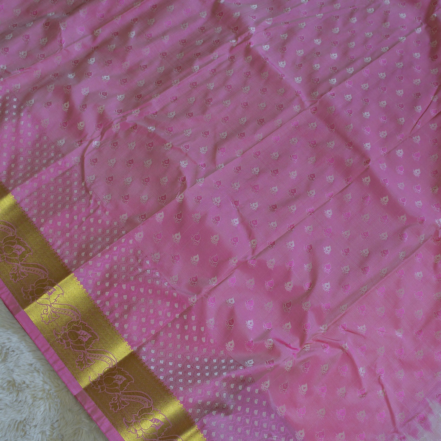 Half-white with green pink border kanchi semi silk saree