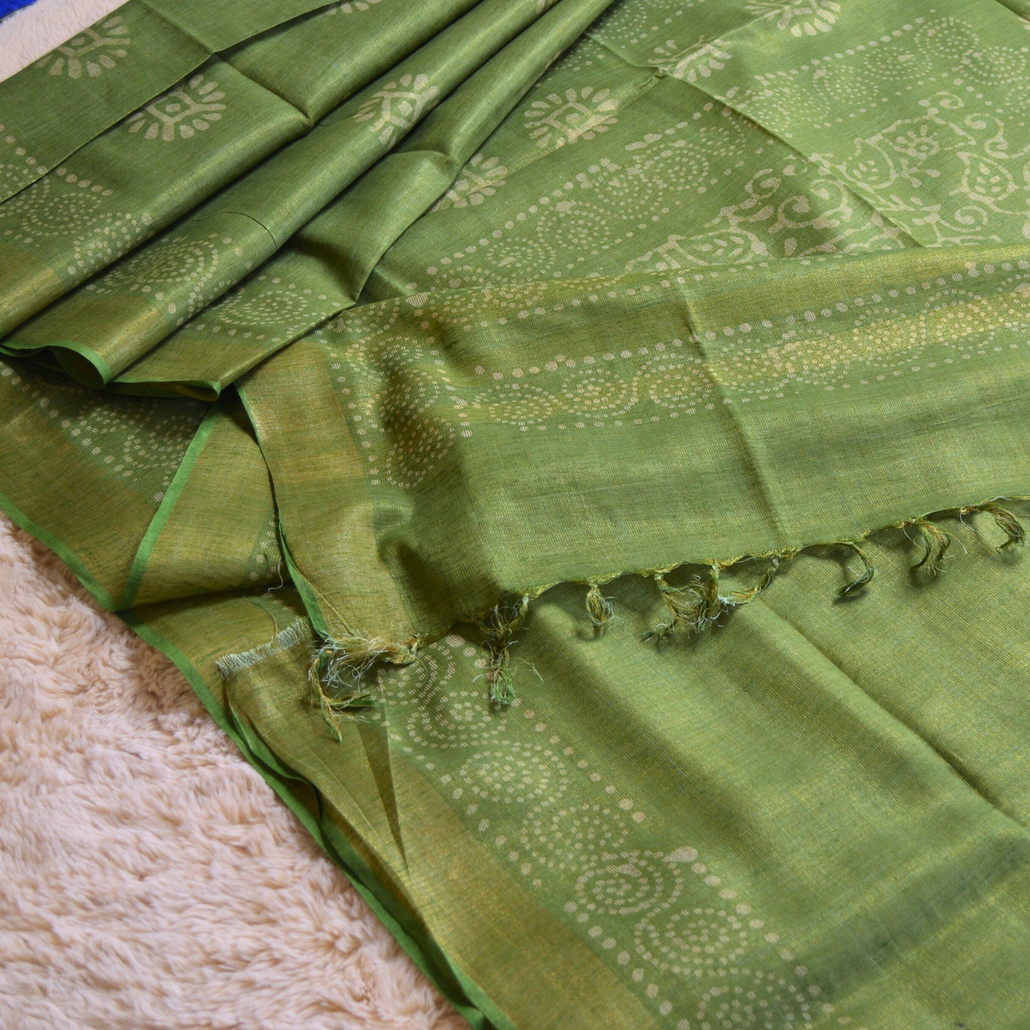 Green moonga silk batik printed saree