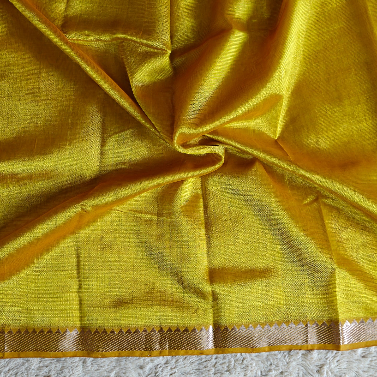 Yellow Managalagiri nizam border saree