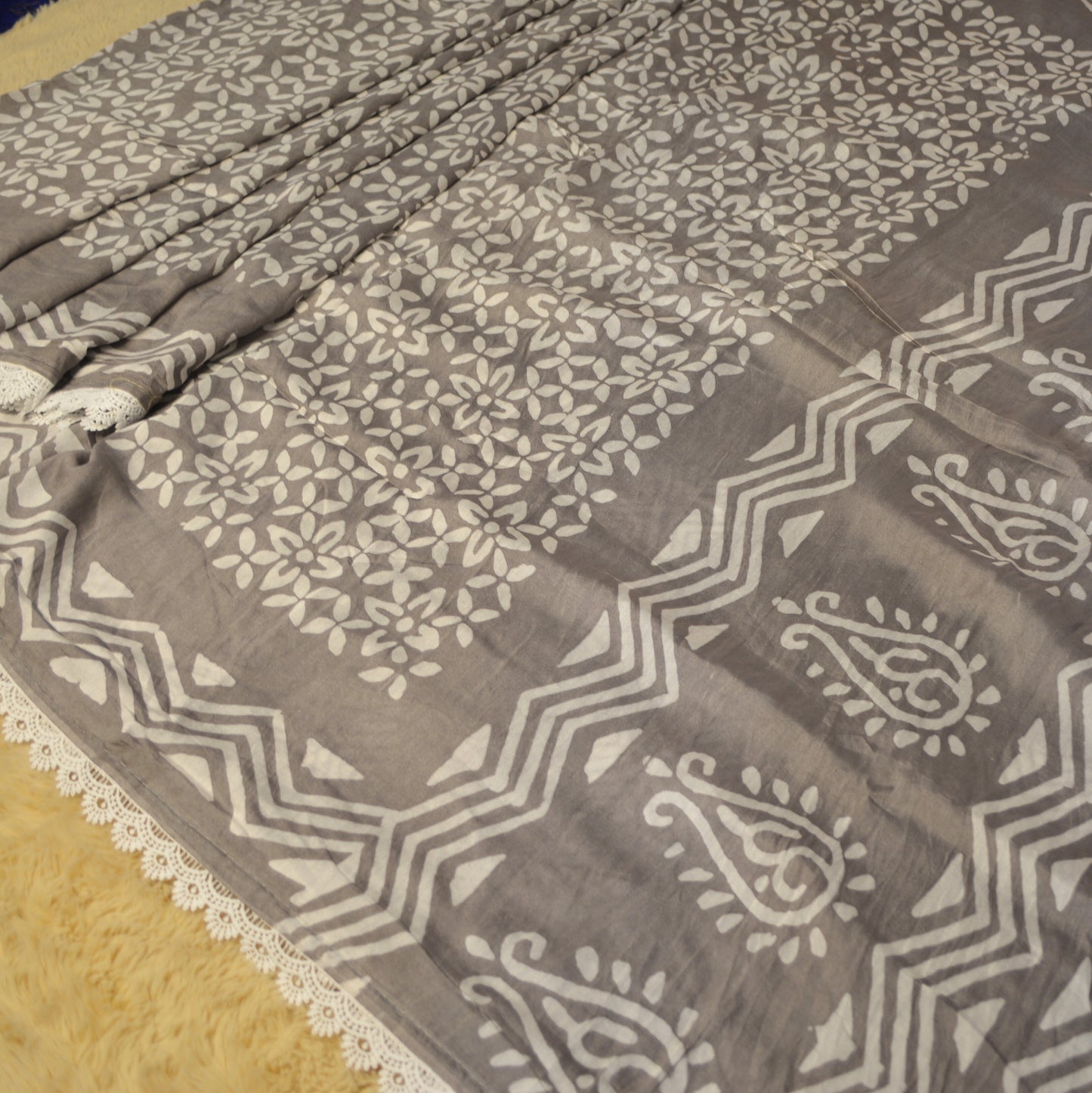 Grey maslin cotton saree