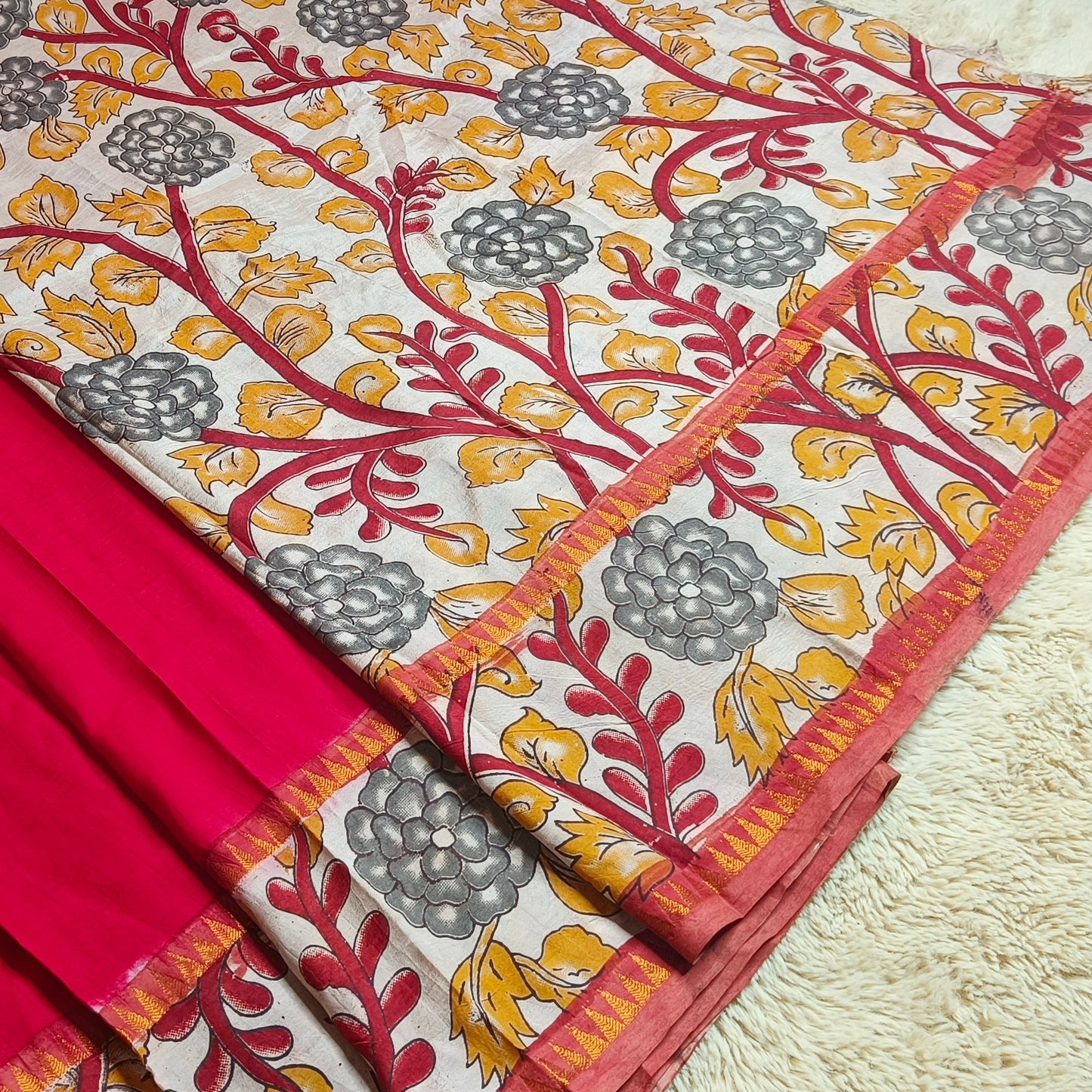 Red color chennur silk kalamkari gap border saree