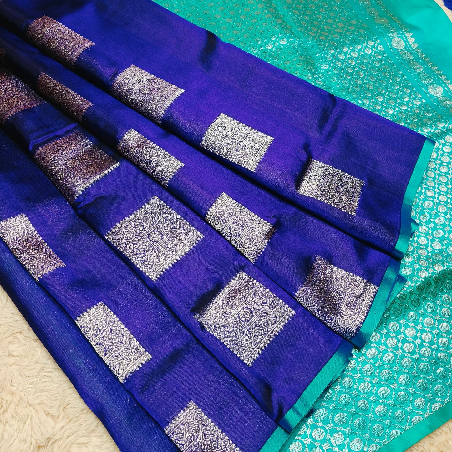 Royal blue pure pattu venkatagirisilk saree