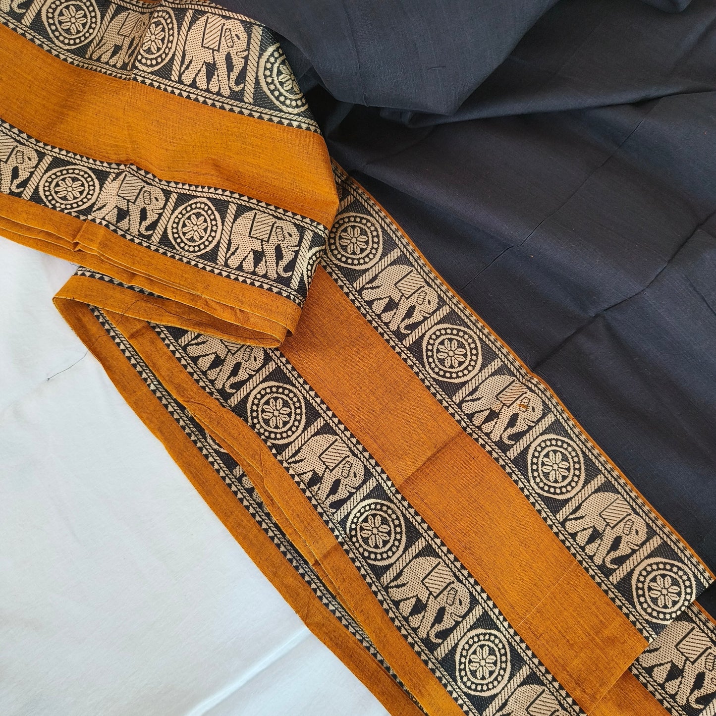 Black pure handloom narayanpet ganga jamuna border cotton saree