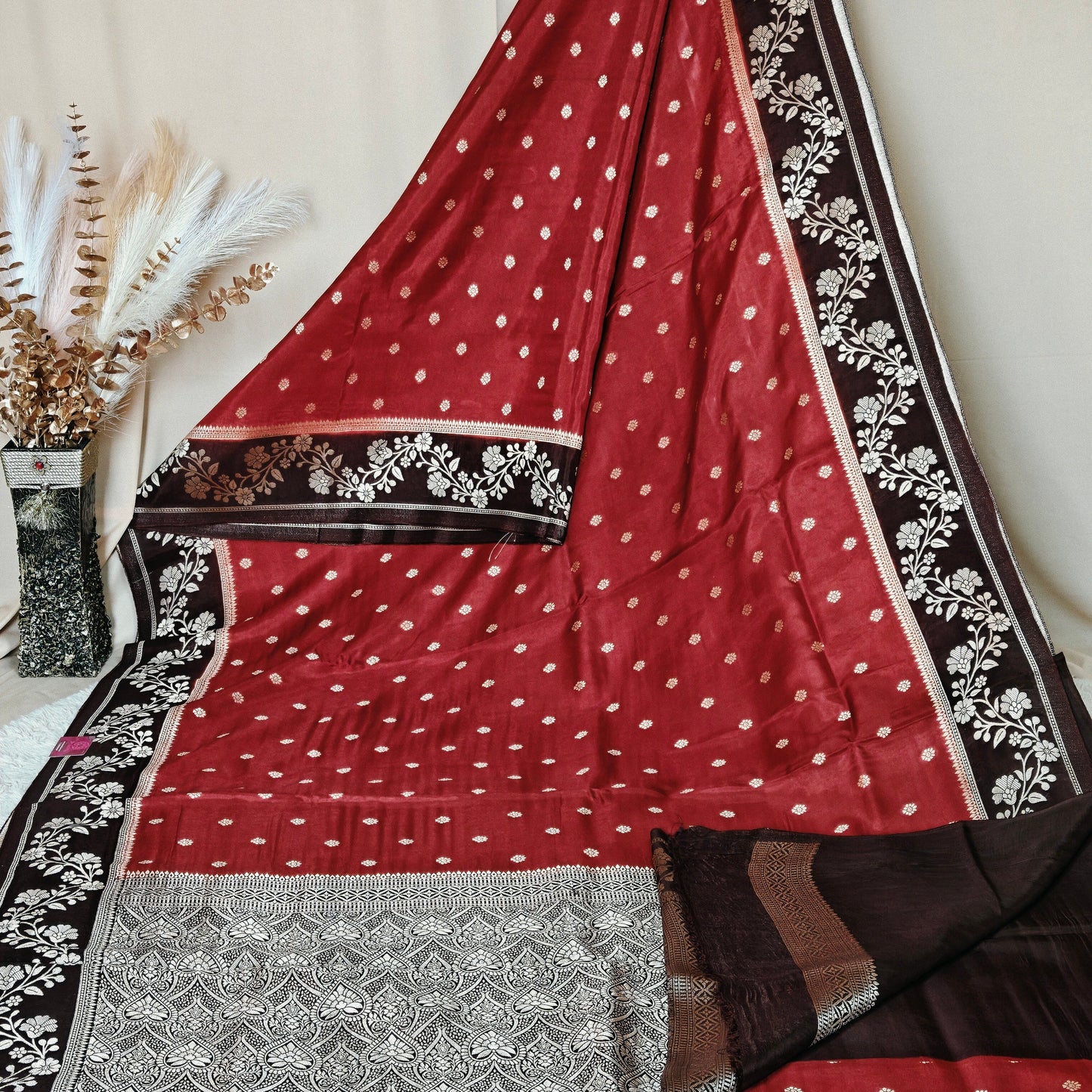 Maroon pure viscose border sarees with buttas