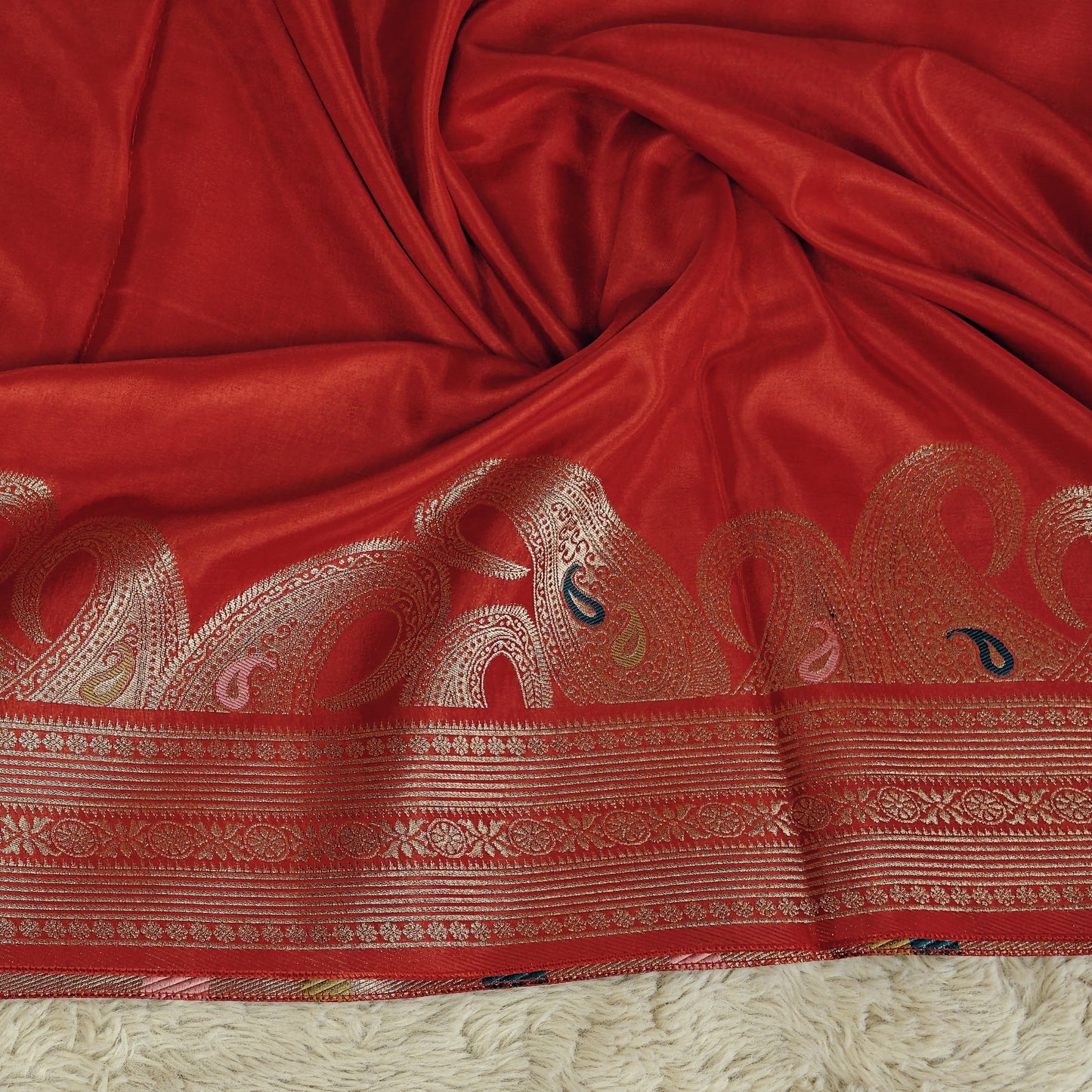 Red pure viscose weaving border saree