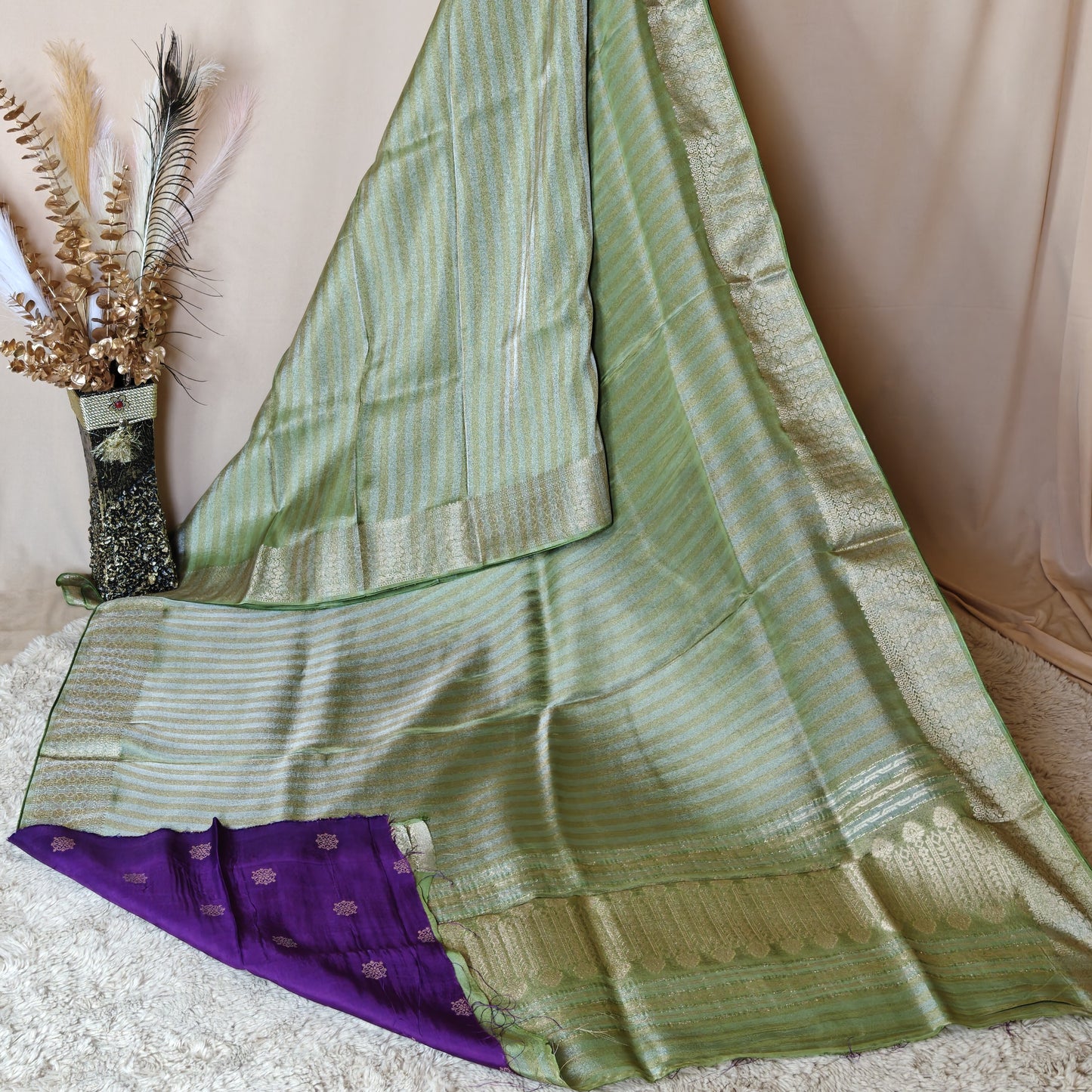 Pastel green viscose tissue border saree