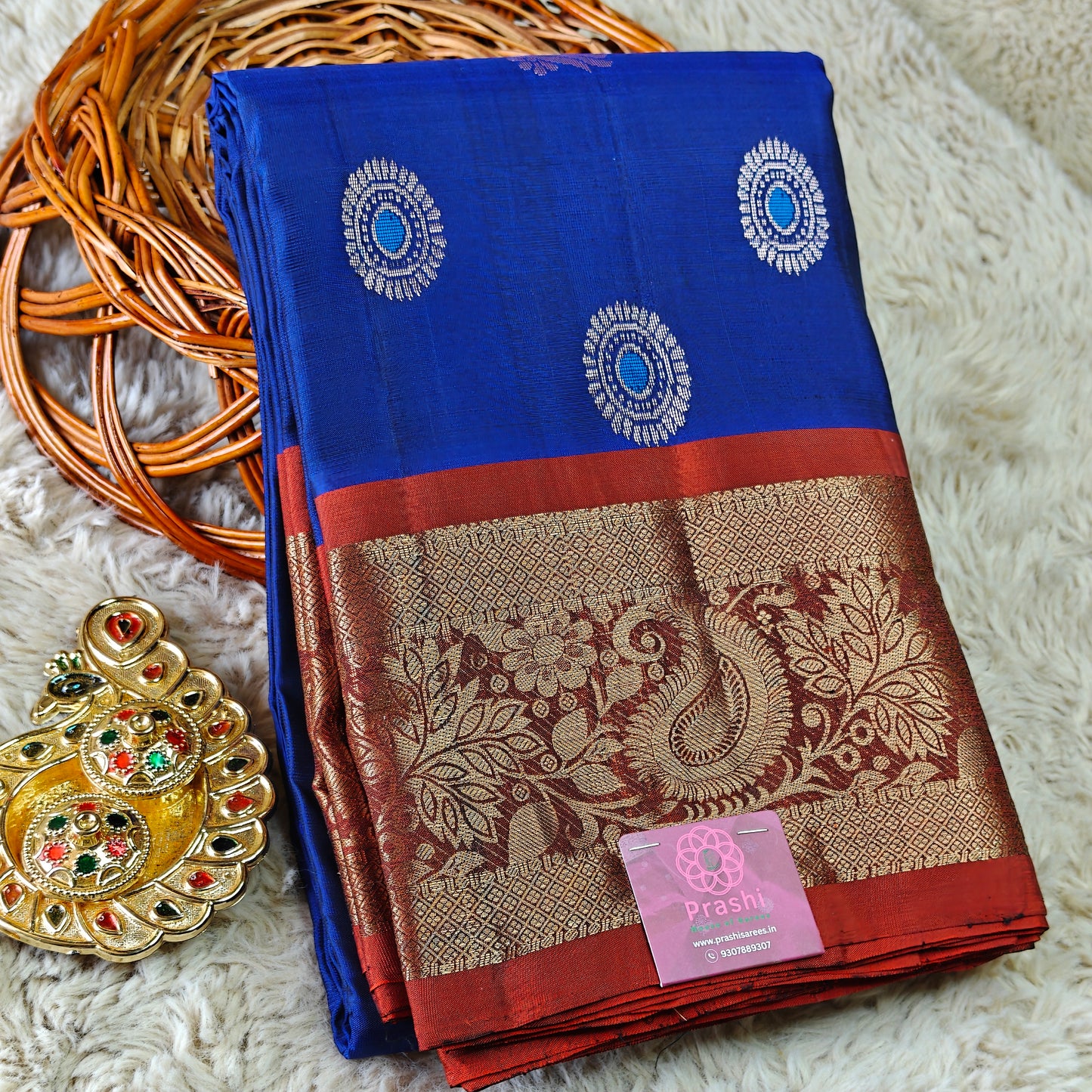 Blue Pure silk Kanchi butta saree