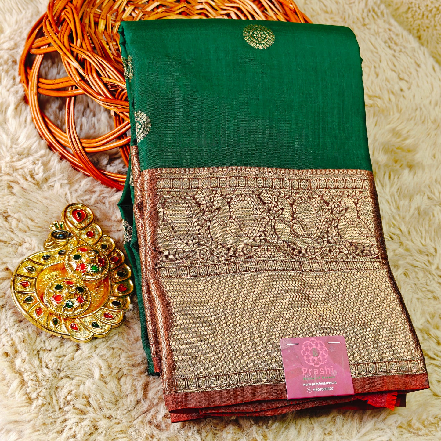 Green pure silk kanchi butta saree