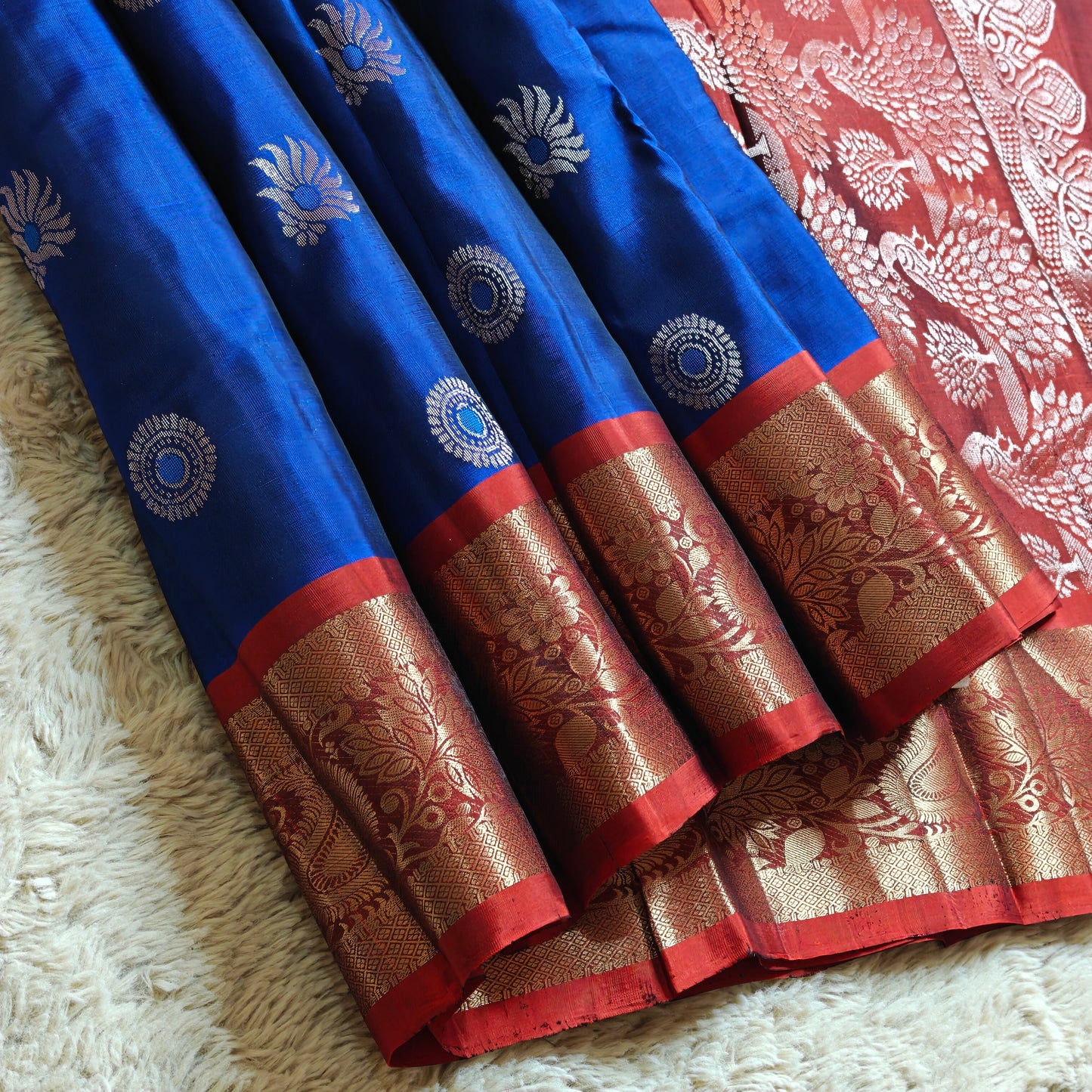 Blue Pure silk Kanchi butta saree