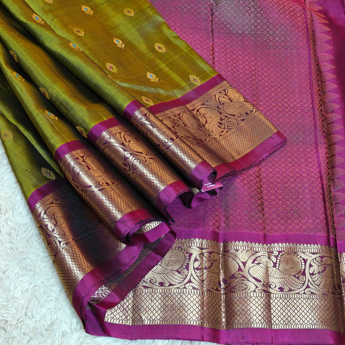 Mehandi green pure silk kanchi butta saree