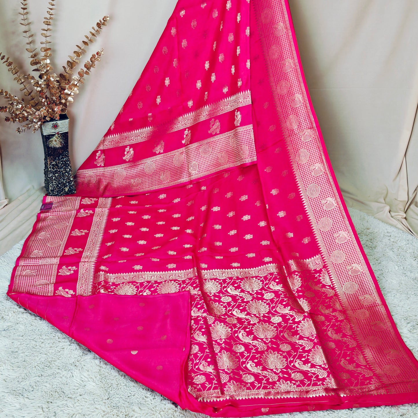 Pink Pure viscose crepe saree