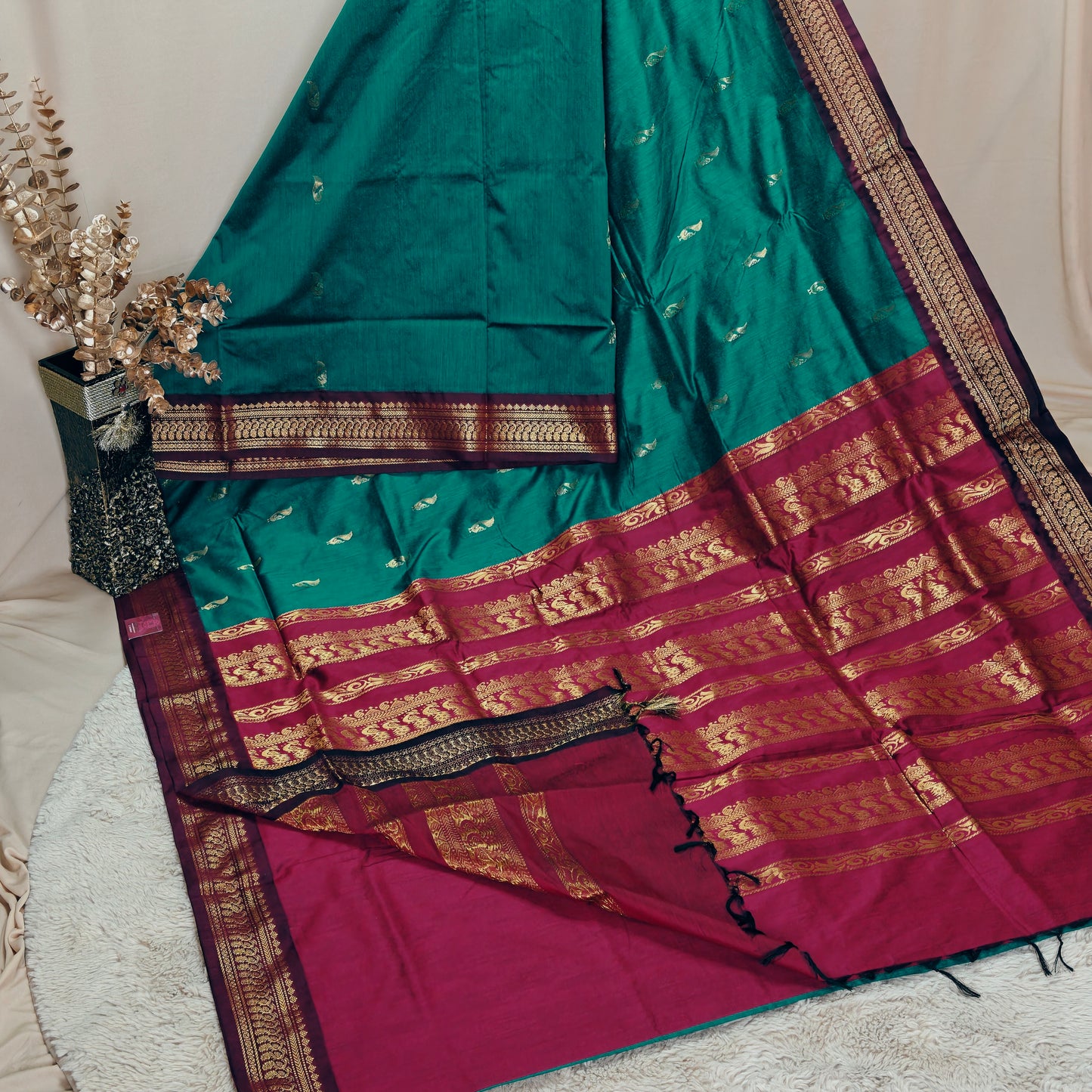 Peacock green and pink handloom kalyani cotton saree