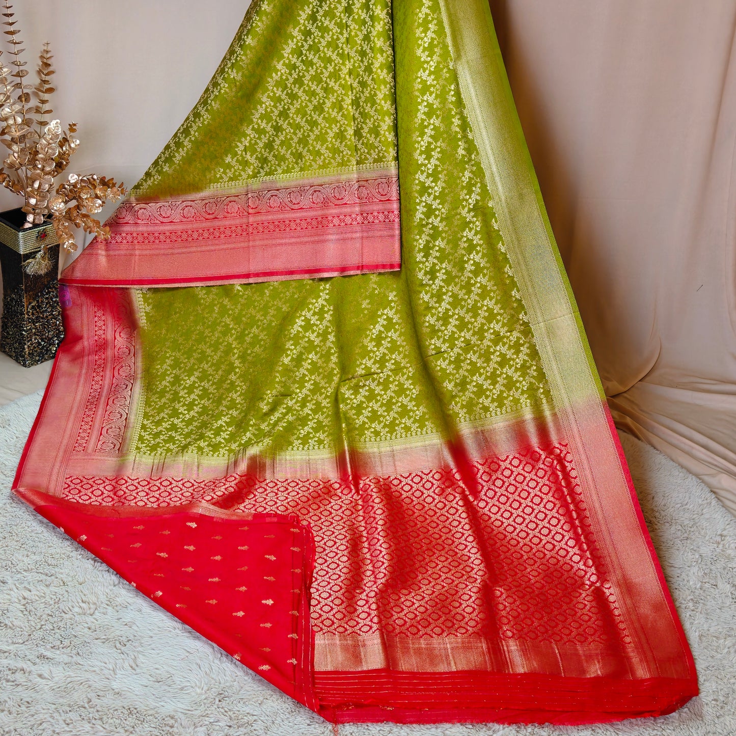 Mehandi green viscose crepe brocade saree
