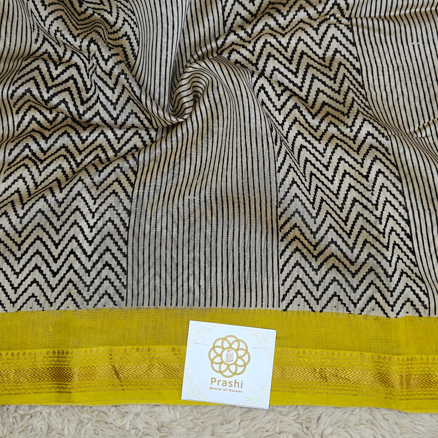 Half-white with black Handblock printed Maheshwari silk cotton saree