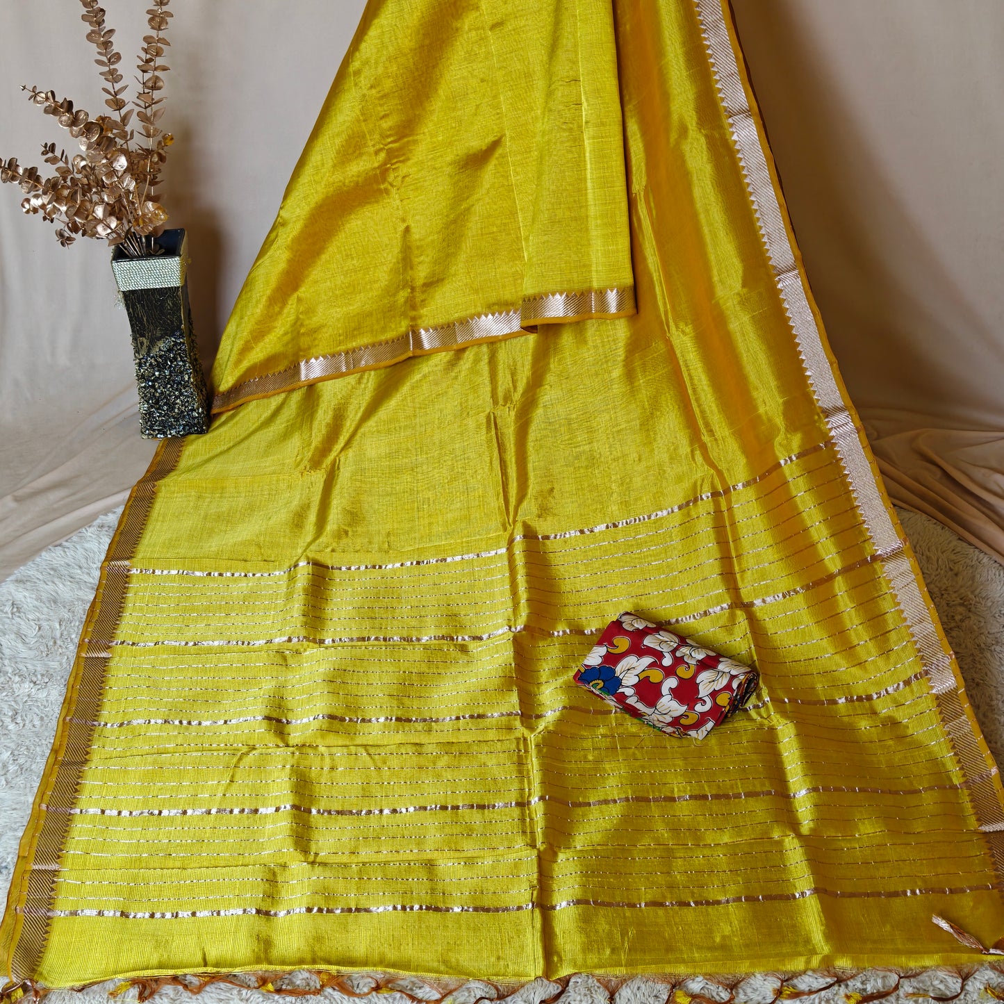 Yellow Managalagiri nizam border saree