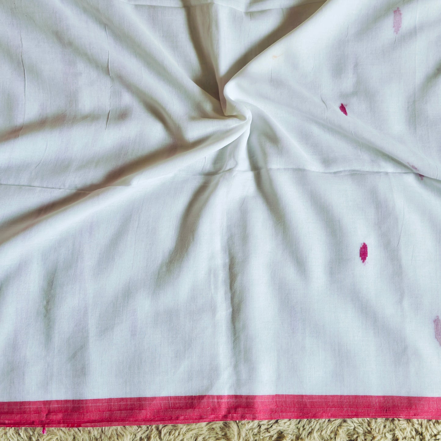 White handloom mul cotton saree