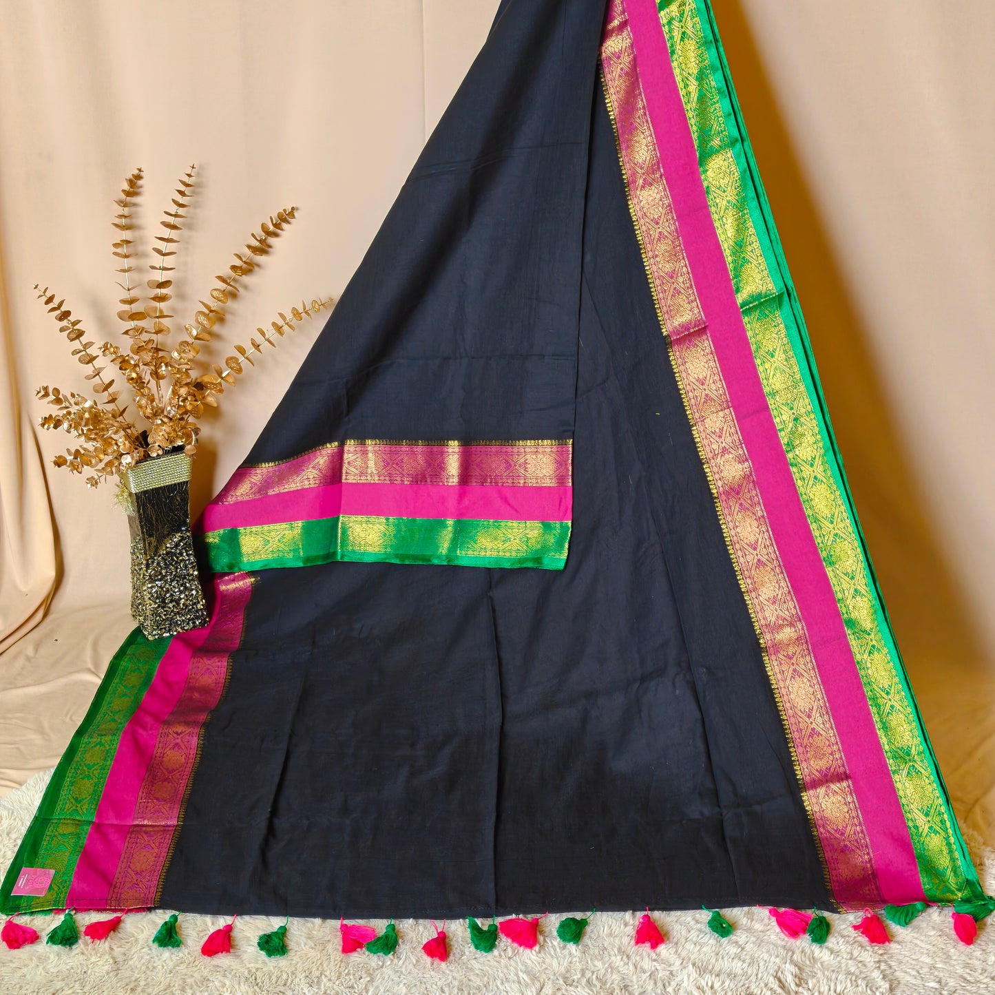 black mul cotton kanchi border