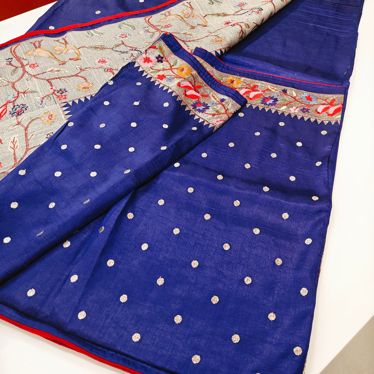 Navy blue dola silk paithani saree