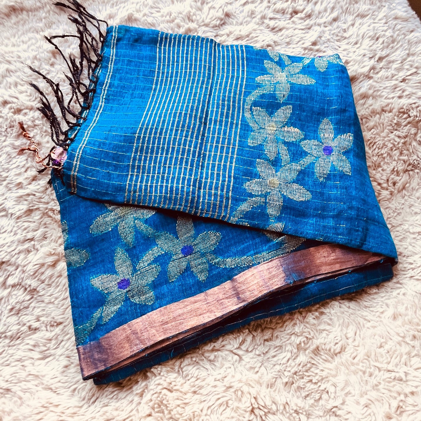Blue handloom pure linen jamdani saree