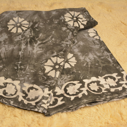 Grey mul cotton bhatik print saree
