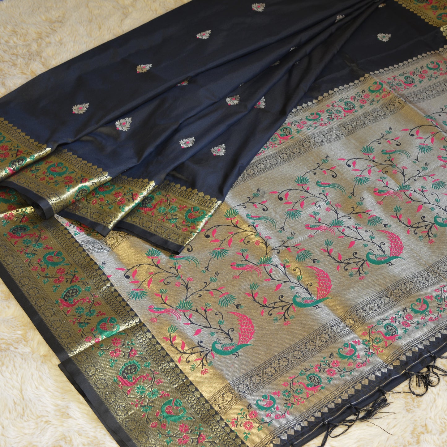 Black semi paithani silk saree
